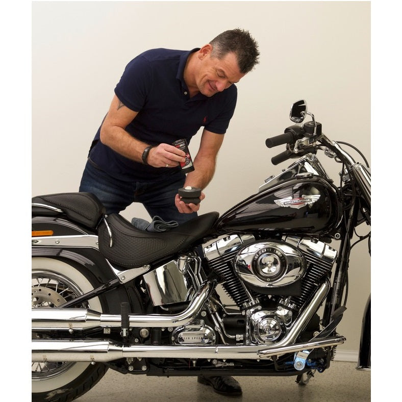 Solutie instant anti-zgarieturi, utilizare universala auto-moto