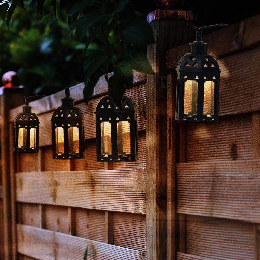 Ghirlanda luminoasa Led cu 8 becuri tip felinar, lumina alb cald