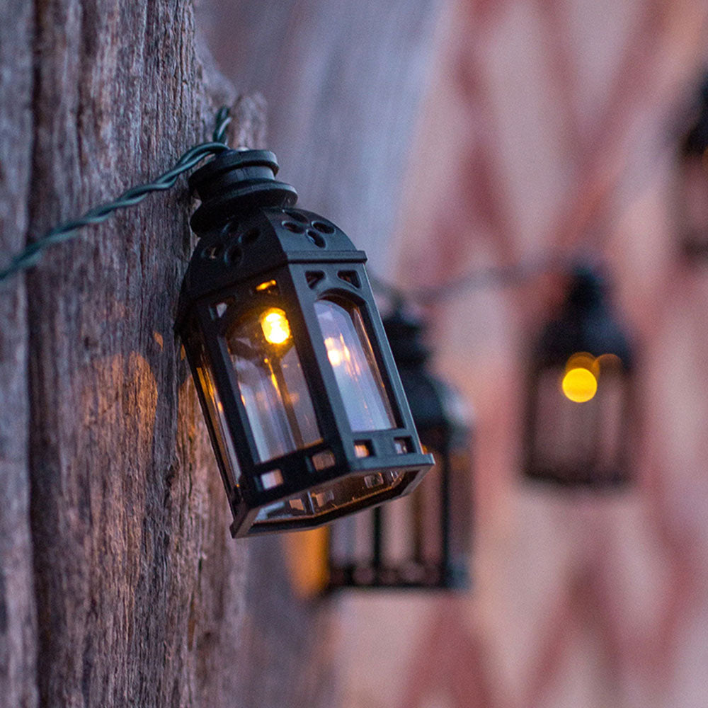 Ghirlanda luminoasa Led cu 8 becuri tip felinar, lumina alb cald