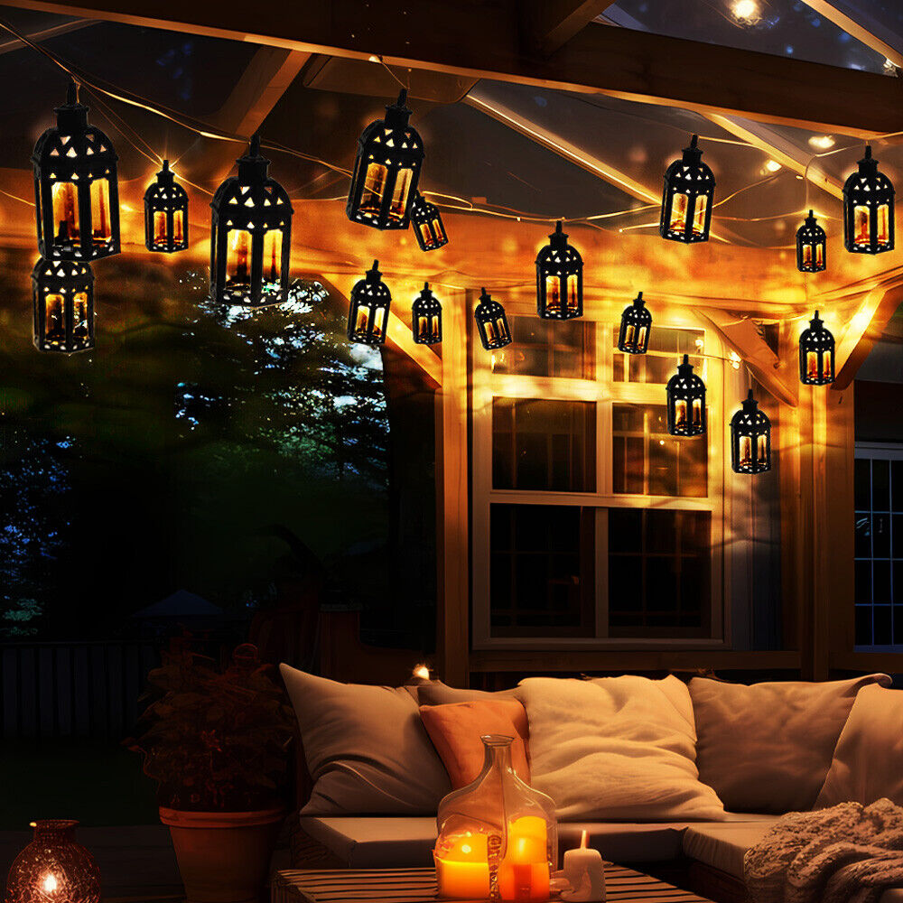 Ghirlanda luminoasa Led cu 8 becuri tip felinar, lumina alb cald